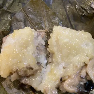 Chicken Sticky Rice with lotus leaf (3)