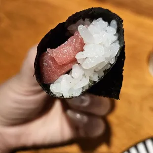 Tuna Handroll