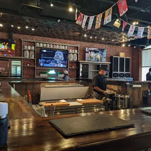 sushi and sashimi, interior