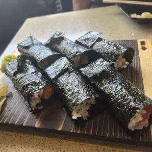 Hand rolls