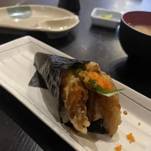 Spider hand roll