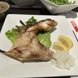 Hamachi Kama-Yaki