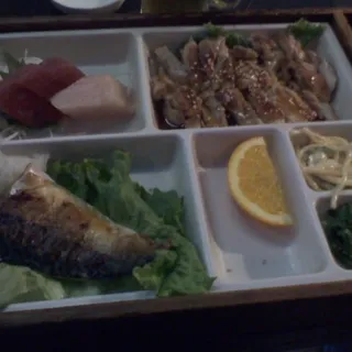 Deluxe Bento