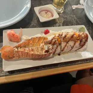 Lobster special roll