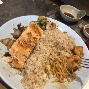 Hibachi salmon &amp; shrimp