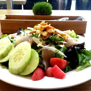 Garlic Albacore Sashimi Salad