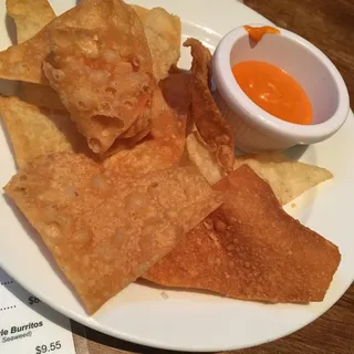 Bowl of Wonton Chips