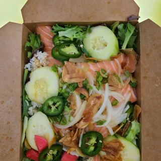 Garlic Salmon Rice Bowl