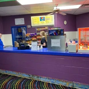 Snack bar
