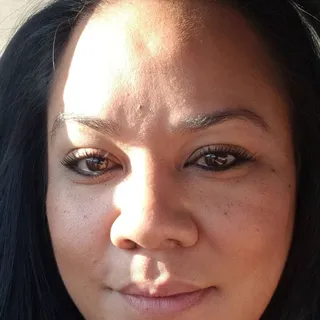 Nina T.