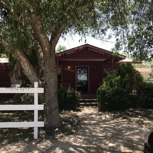 Yuliana's front door. Very homey!  Loved it!