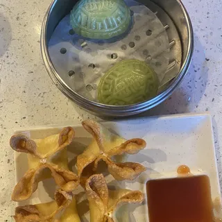 Crab Rangoon