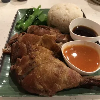 RP1 Hainan Roast ChickenFrangrant Oil Rice