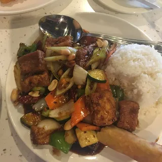 () Kung Pao Tofu Lunch