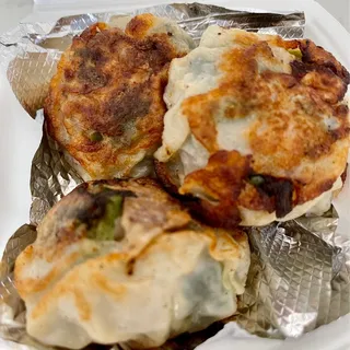 DS2 Chives Dumpling (Shrimp Pork)
