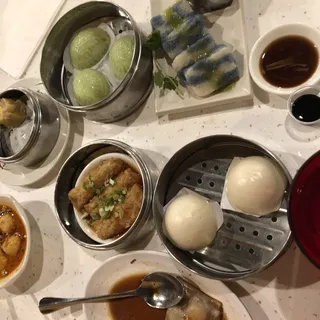 DS29 Steam Red Bean Bun