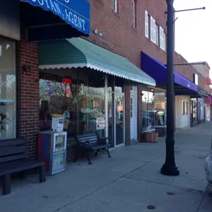 Yum-Ee Donuts in Sunbury, OH -- the green awning is theirs...