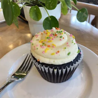 chocolate cupcake