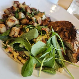 Summer breakfast scramble