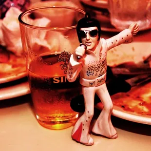 Even Elvis dines at Yum Yum