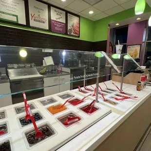 Variety of toppings 1/2/2025
