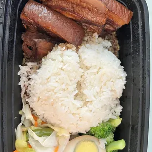 Dongpo Pork Bento Box