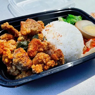 Taiwanese Fried Chicken Bento