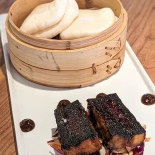Pork Belly Bao Buns | Instagram: @telephonesmoothie