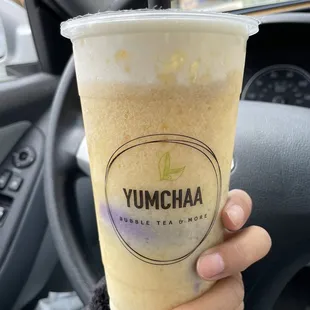 Mango smoothie with tarp pudding milk cap