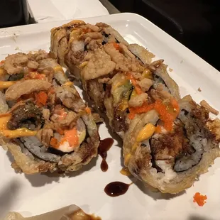 Salmon deep fried roll was good