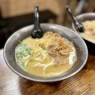 Hot Niku Udon