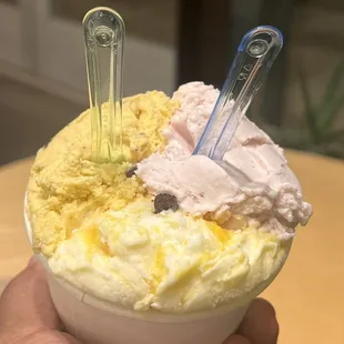 Pumpkin pie, Creamy Strawberry and passion fruit