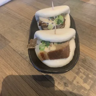 Kakuni Bao