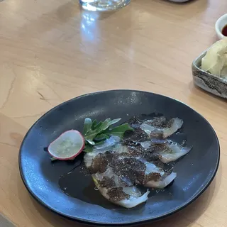 Red Snapper Sashimi w/Fresh Truffle