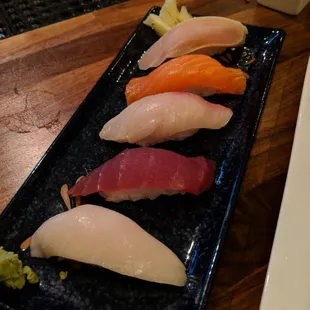 Nigiri set A.