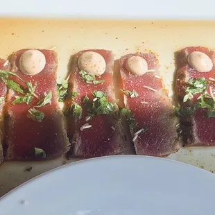 Tuna tataki