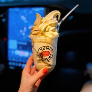 Peanut butter popcorn &amp; crème brûlée