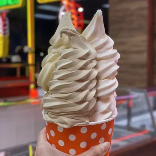 LARGE size froyo as big as your head :)  IG @matcha.kitten