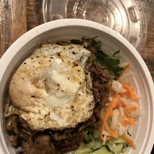 Lemongrass Pork w/fried egg