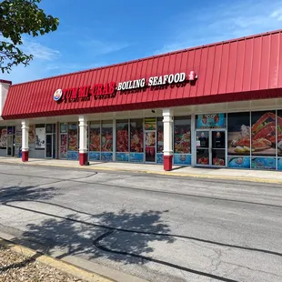 the outside of a restaurant