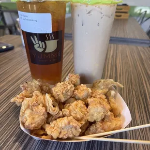 Popcorn chicken and drinks