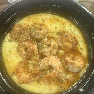 Deedee&apos;s Shrimp and Grits