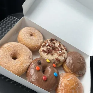 Cinnamon Sugar, Maple Bacon, Chocolate Round, Glazed Round