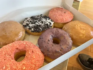 OMG Donuts & Bakery