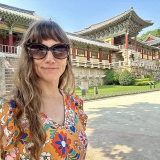 Lori M.