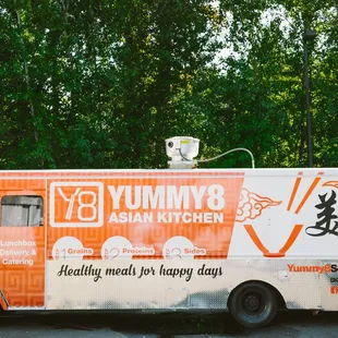 Yummy 8 Food Truck