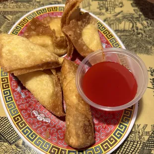 Cheese wonton plate and 1 egg roll