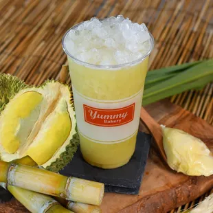 FRESH Durian Mung Bean Cold Pressed Sugarcane Juice