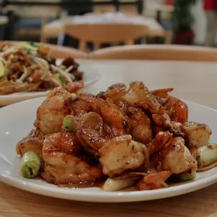 Stir-Fried Shrimp w/Hou Kong Sauce