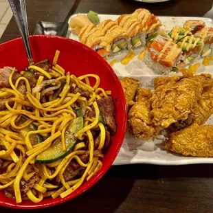 Beef Lo-Mein  -  Ocean / Godzilla SUCHI  chicken wings !